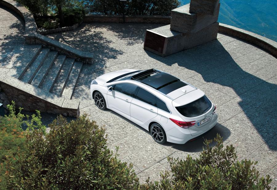  Hyundai i40 Wagon 2018 года  (WW) (фото 15 из 16)
